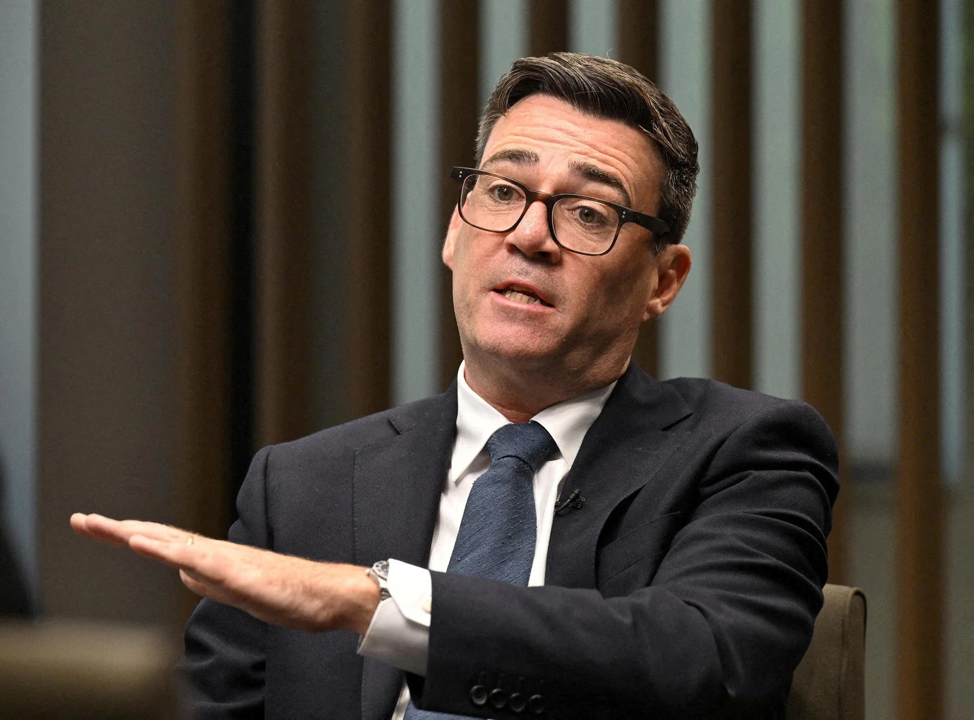 UK’s Burnham vows crackdown on misleading discounts and subscription traps