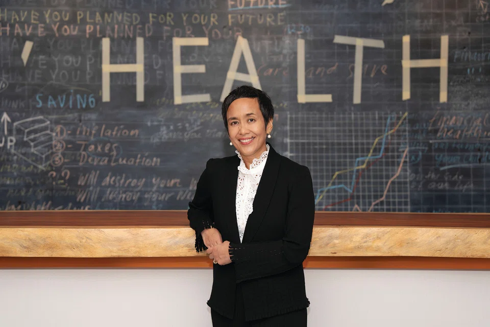 ‘We don’t want people to just focus on one particular aspect of their portfolio… we want to pivot our clients to thinking more like institutional investors, with a view of the portfolio in its totality,’ says Dr Owi S. Ruivivar, chief portfolio strategist at Bank of Singapore. 