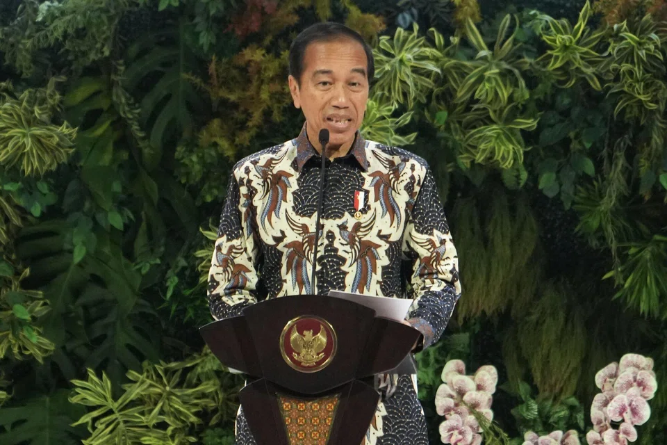 Joko Widodo says the climate issues cannot be solved while investors are focused on economic calculations.