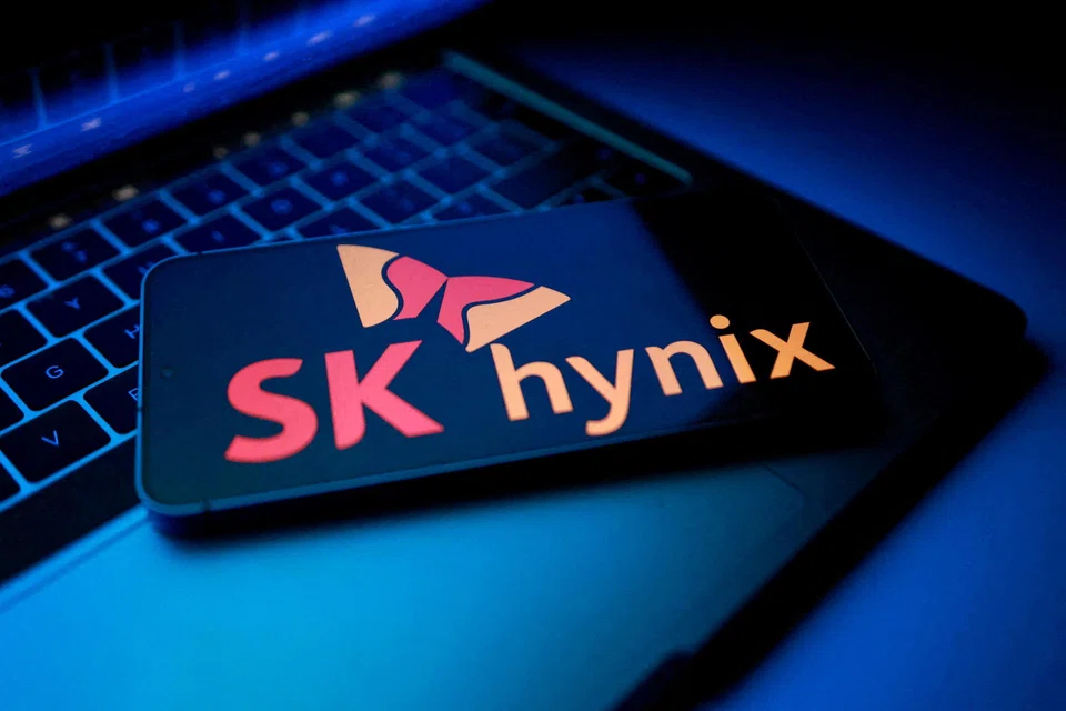 SK Hynix was considering raising 10 trillion to 15 trillion won (S$12.8 billion) by issuing new shares in a US listing.