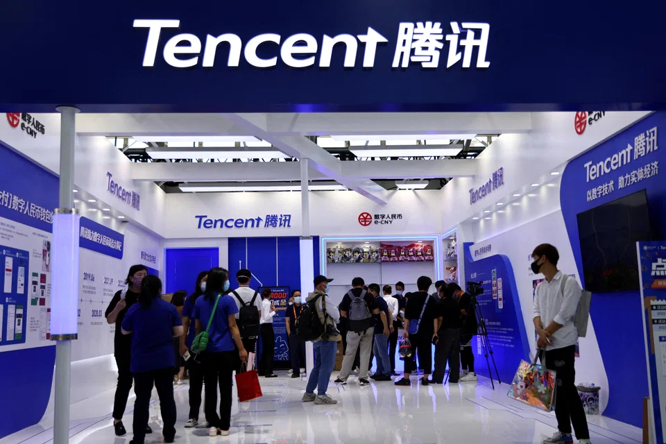 Tencent, the world’s largest video game company and operator of the WeChat messaging platform said revenue reached 159.5 billion yuan (S$29.8 billion) for the three months ended Mar 31.