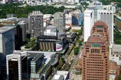 Singapore inheritors are most likely to receive their inheritance assets in the form of real estate (19.7%), followed by business interests (18.1%), and then cash (17.7%).