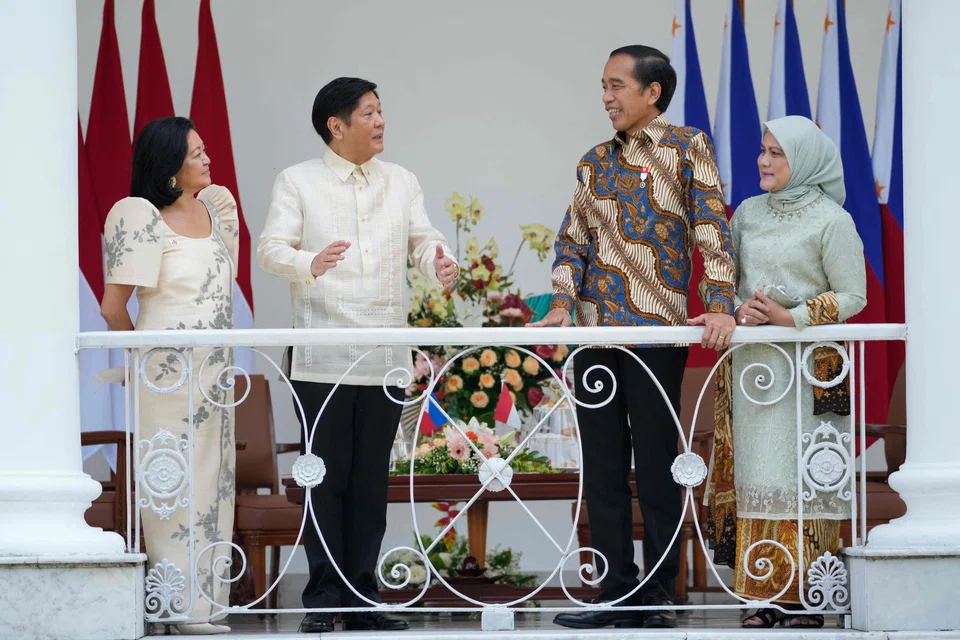 Philippine President Ferdinand Marcos Jr. (second left) and Philippine First Lady Louise Araneta Marcos (left) meet with Indonesian President Joko Widodo (second left) and Indonesian First Lady Iriana Widodo (right) at the Presidential Palace in Bogor, West Java, Sept 5, 2022. 