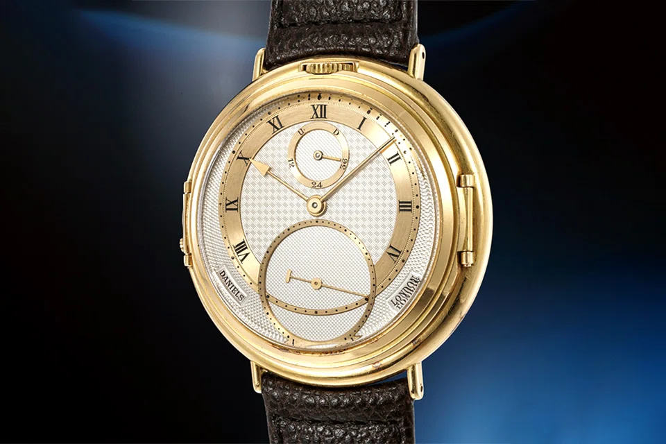 After a three-minute bidding war that vaulted prices well past the pre-sale estimate of US$1 million, George Daniels' Spring Case Tourbillon was won by a bidder in the room at the Phillips Geneva Watch Auction. 