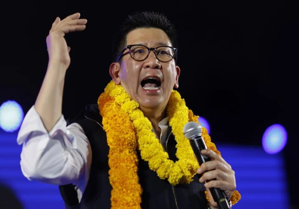 Finance Minister Ekniti Nitithanprapas told reporters that a durable coalition was key to the fiscal outlook.