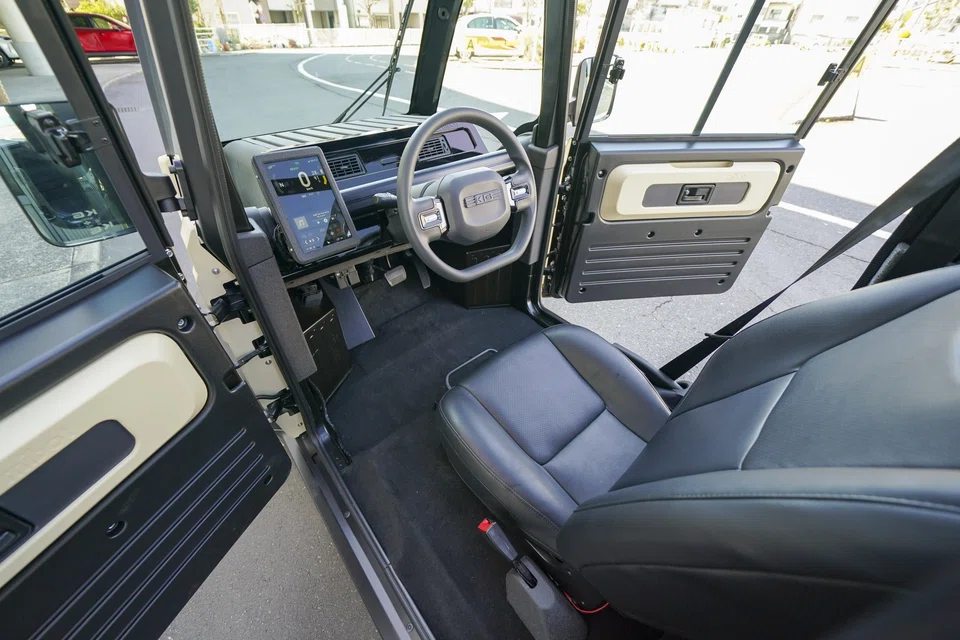 At under 1.5 metres in height, KG Motors’ mibot has a range of 100 kilometres, a charging time of five hours and a top speed of 60 kilometres per hour. 