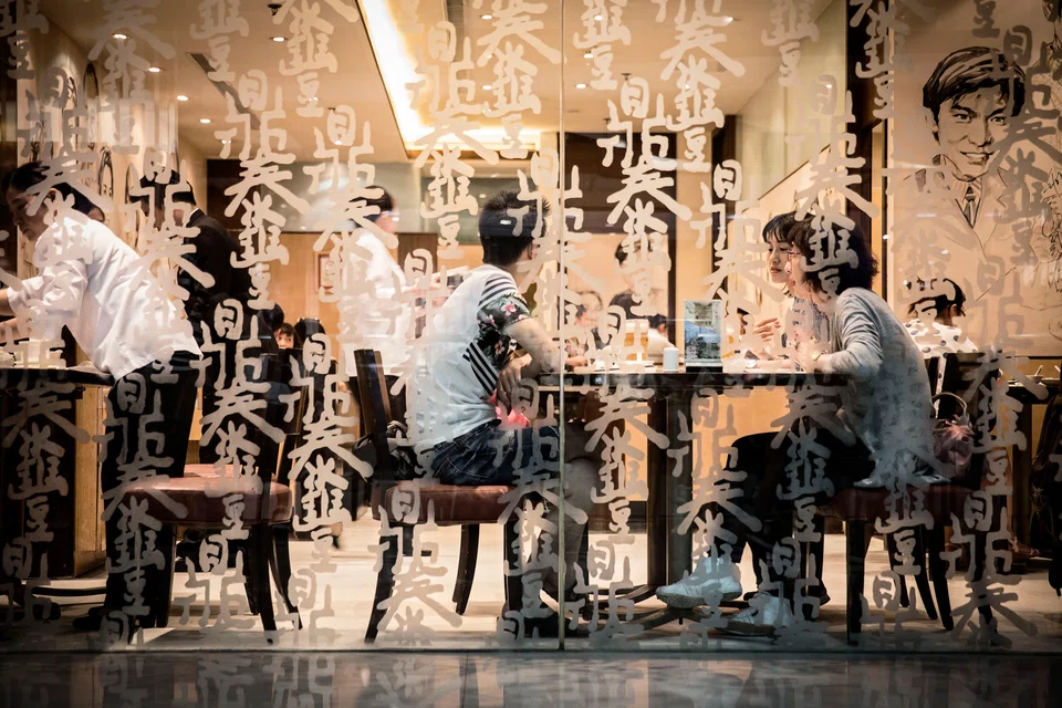 Din Tai Fung restaurants in China typically have a per capita expenditure of about 150 yuan (S$27.5).