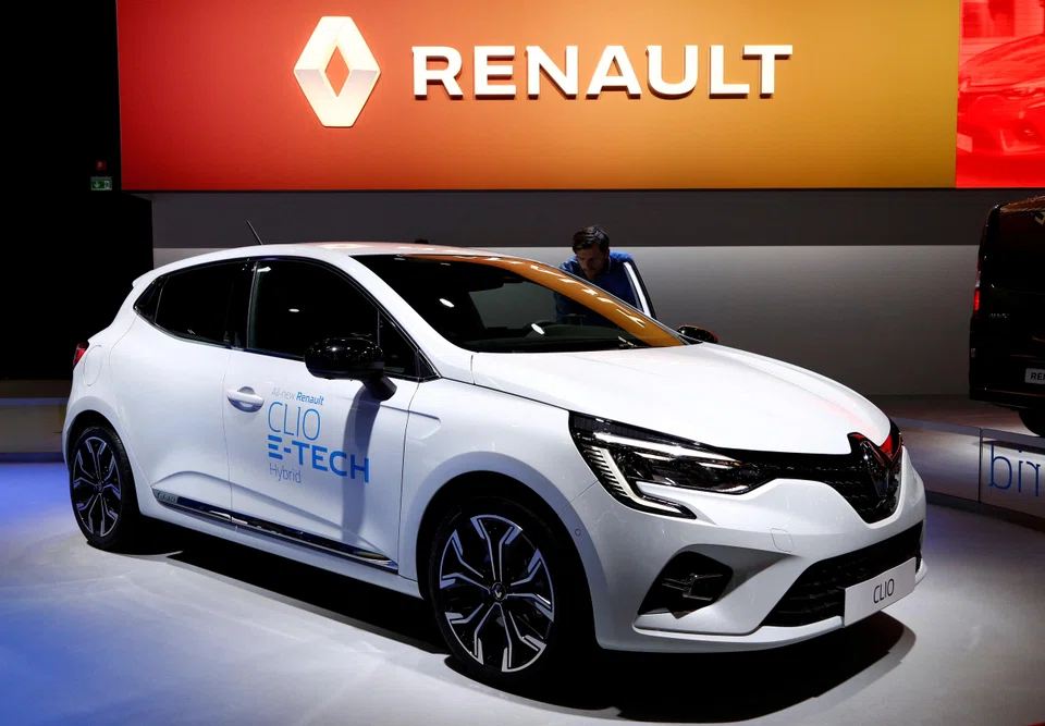 Renault sold 1,154,700 vehicles globally compared to 1,133,478 units last year, with almost three-quarters of that volume going to Europe.