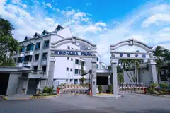 The low-rise development was built in 1996 and has a total of 163 units.