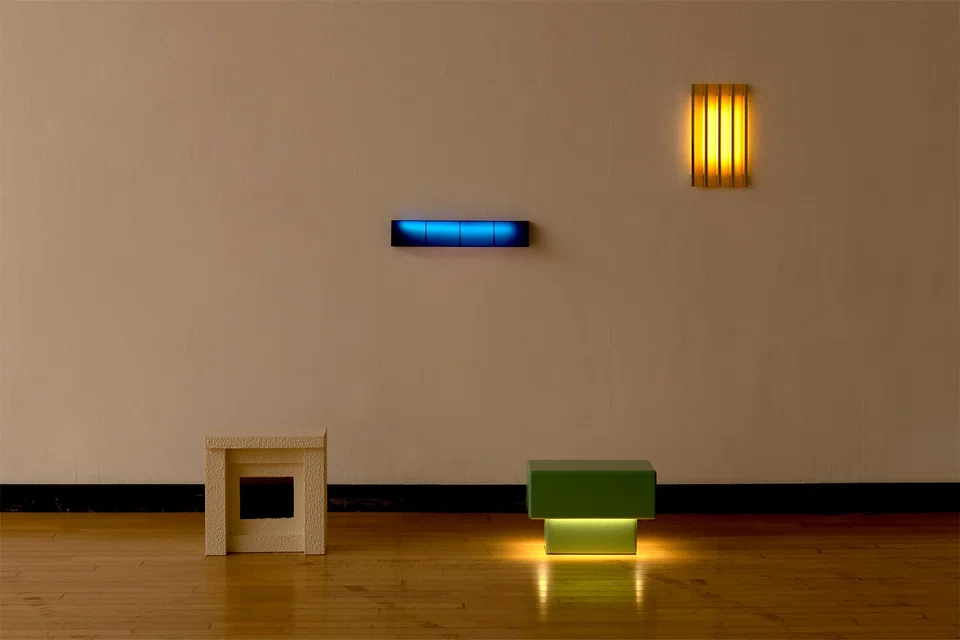 Yoshiaki Kanamori's Jokei-scene recreates a cityscape made of everyday items.