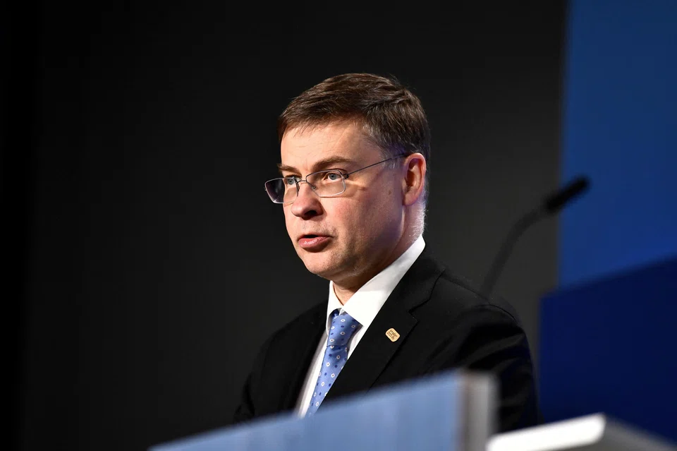 EU trade commissioner Valdis Dombrovskis says the EU Commission has acted to address concerns of both farmers in neighbouring EU countries and Ukraine. 