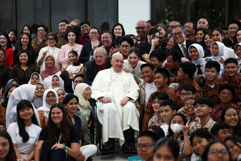 Pope Francis meets with young people of Scholas Occurrentes at the Youth Centre Grha Pemuda in Jakarta.