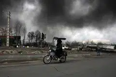 Iran’s Islamic Revolutionary Guards Corps has said it would not allow any oil to leave the region if attacks from the US and Israel continue.