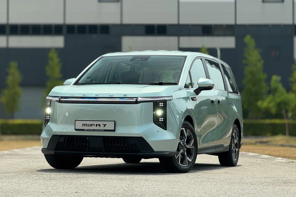 The Mifa 7 Elite runs a 77-kWh battery with a claimed range of 410 km.