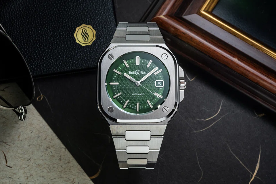 The BR 05 Sincere Green Steel is limited to 111 pieces.