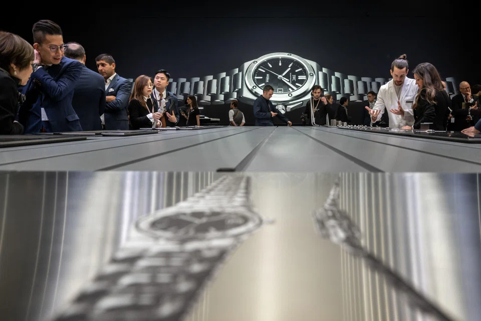 Exports climbed 13.8 per cent by value to 2.4 billion Swiss francs (S$3.6 billion), with shipments increasing by almost 62 per cent to Hong Kong, the Federation of the Swiss Watch Industry said.