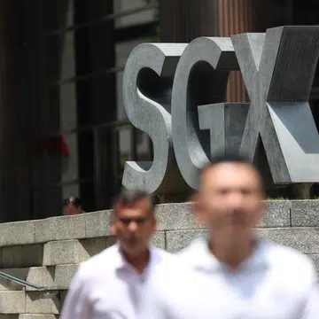 Across the broader market, gainers outnumber losers 380 to 201.