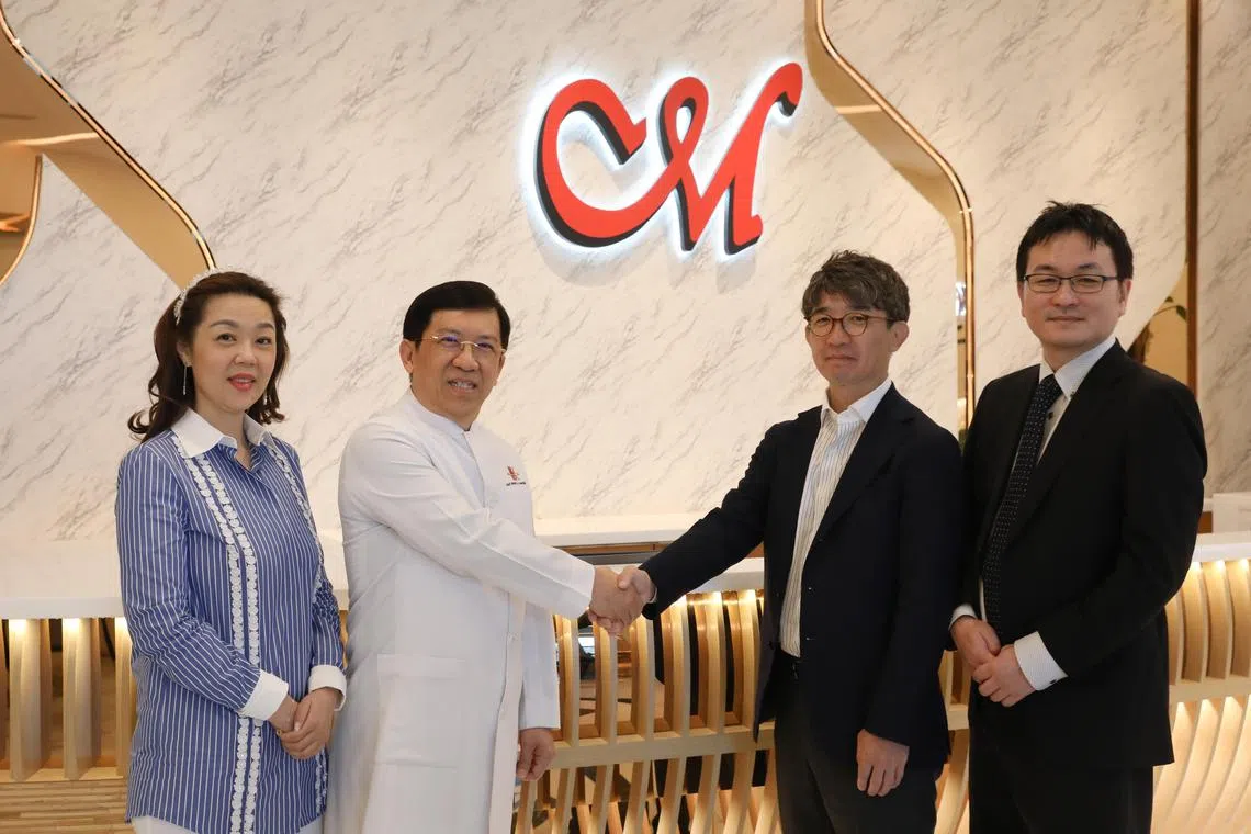 From left: Wendy Huang, Royal Healthcare co-founder and CEO; Dr Michael Lim, Royal Healthcare co-founder and medical director; Tomoyuki Ideno, general manager at Sojitz; and Masaki Ishiguro, assistant general manager of Sojitz’s healthcare department.