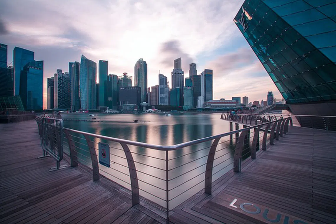  Singapore has been a launch pad for German trade with the region for more than half a decade, with more than 2000 German businesses already operating in the city-state. 