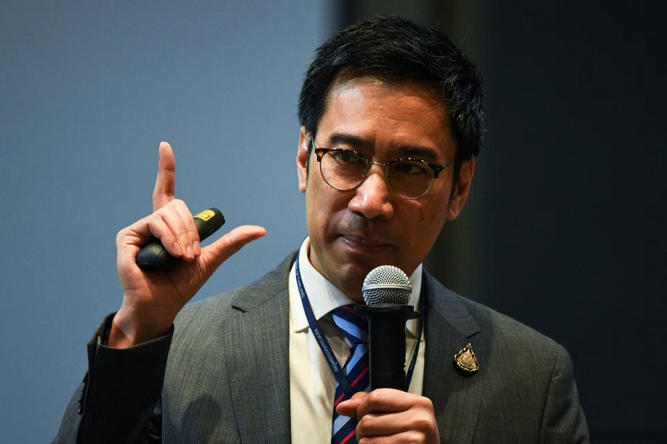 BOT governor Sethaput Suthiwartnarueput (above) has referred to the prime minister's plan to turbocharge Thailand's economy by ramping up spending, subsidies and wages as "inappropriate". 