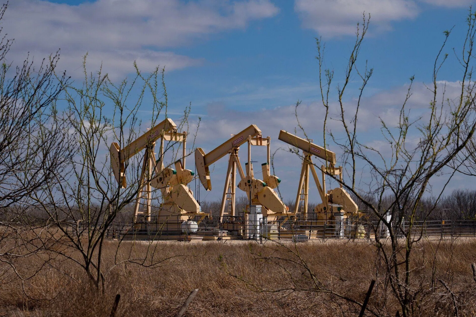 Oil and gas prices surge as Iran war disrupts Middle Eastern output