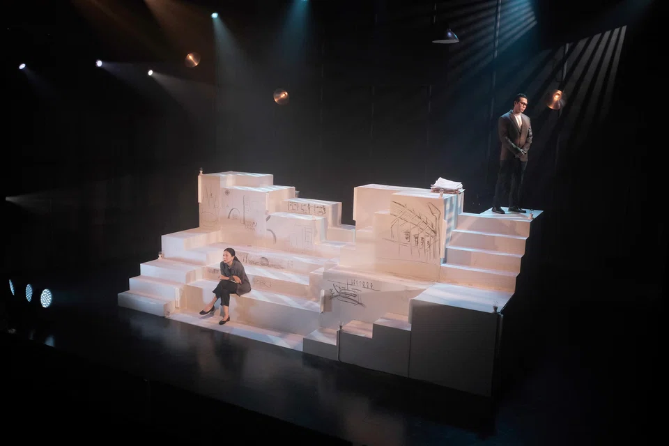 Set in the near future, National Memory Project by Teater Ekamatra explores Artificial Intelligence, memory and loss. 