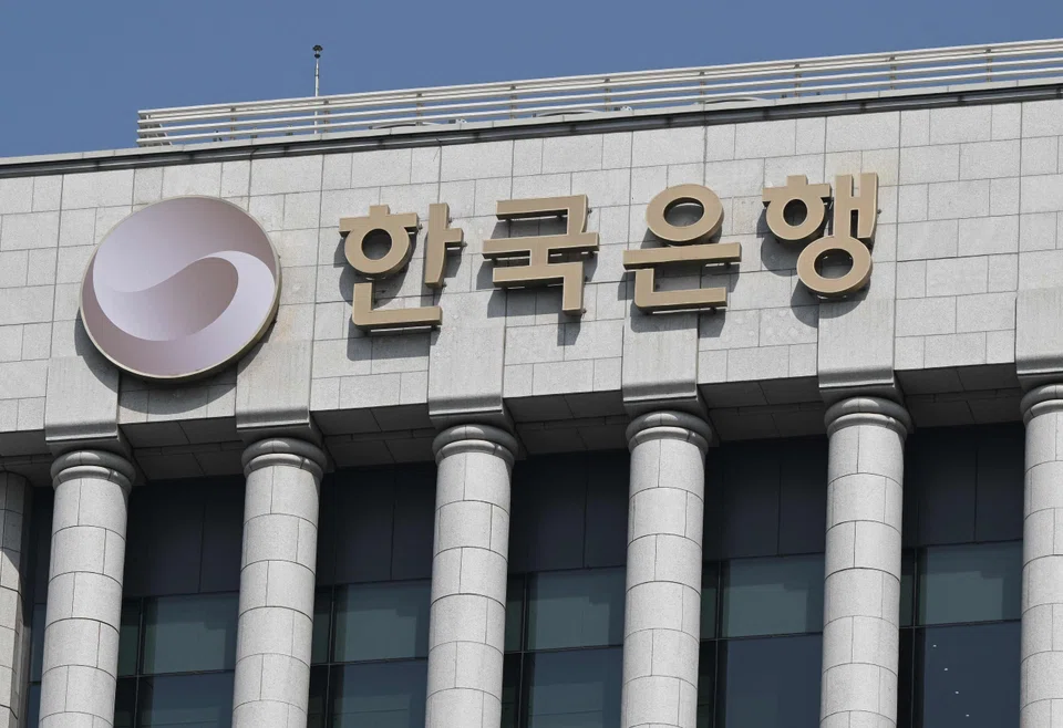 The Bank of Korea’s seven-member monetary policy board voted to keep its benchmark interest rate unchanged at 2.50 per cent, an outcome expected by all 33 economists in a Reuters poll.