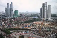 The demand for properties in Johor Bahru is on the rise as investor confidence rebounds, thanks to the positive news of RTS Link construction progress and the establishment of the Johor-Singapore Special Economic Zone.