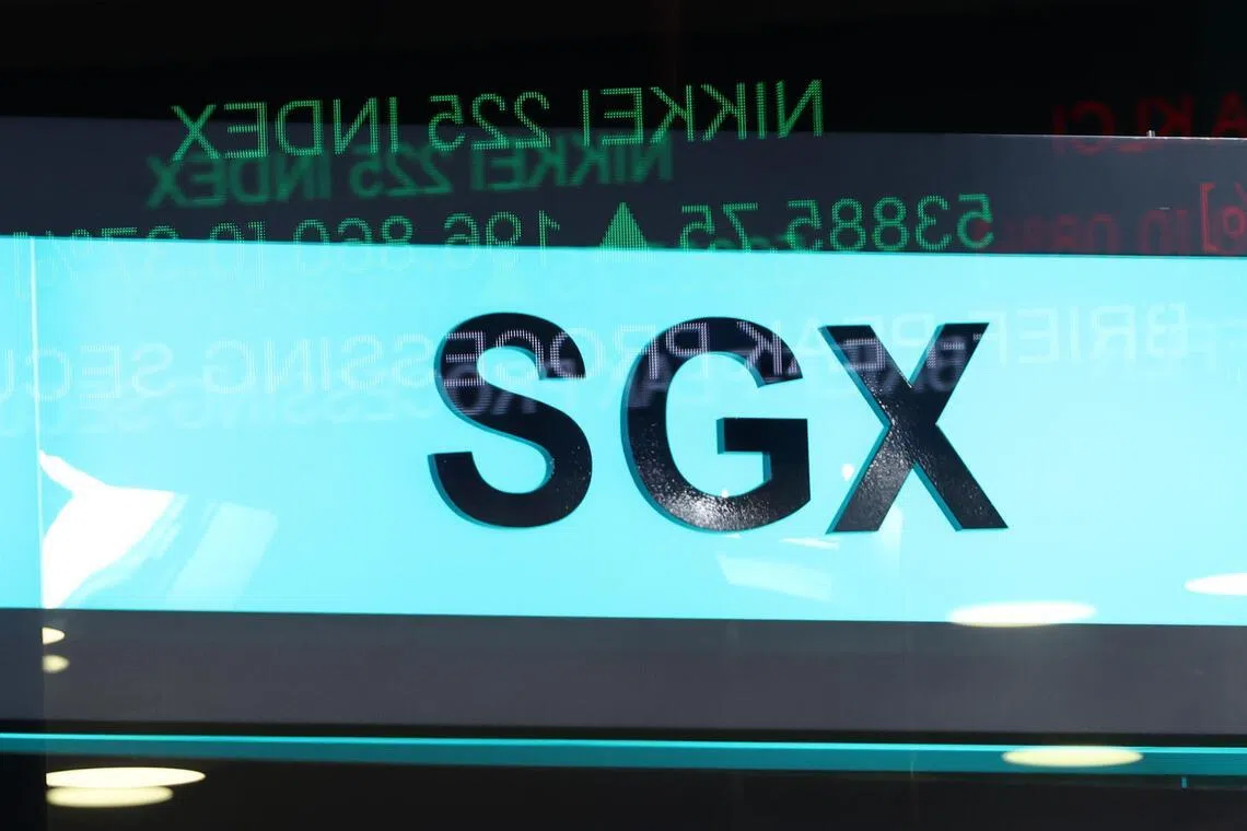 Across the broader market in Singapore, winners outnumber losers 342 to 233, with 1.4 billion securities worth S$2.1 billion changing hands.