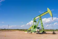 Brent crude oil futures settled at US$79.78 a barrel, falling US$1.35, or 1.7 per cent on Monday.