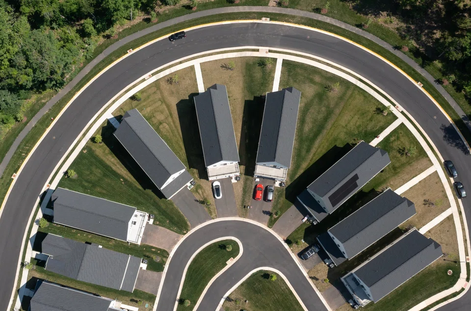 A gauge of mortgage applications to buy a home fell 3.3 per cent, the first decline since the end of May.