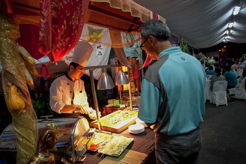 Some families choose to have live food stations serving dishes that were the favourites of the deceased.