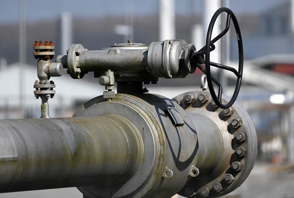Russia delivered less gas to Europe on Wednesday (Jul 27) in a further escalation of an energy stand-off between Moscow and the European Union that will make it harder, and costlier, for the bloc to fill up storage ahead of the winter heating season.