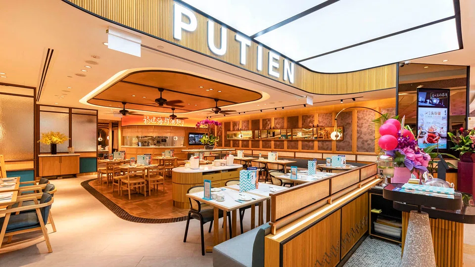 In an effort to stay relevant to customers, homegrown Chinese eatery Putien recently assessed its pricing structure and decided to absorb the 9 per cent goods and services tax and waive the 10 per cent service charge.