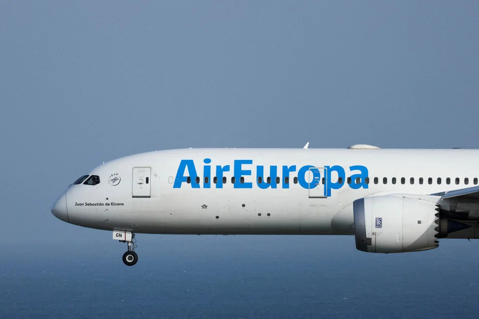 Air Europa, which has a fleet of around 50 aircraft, operates flights within Spain as well as from the country to cities in Europe and Latin America.