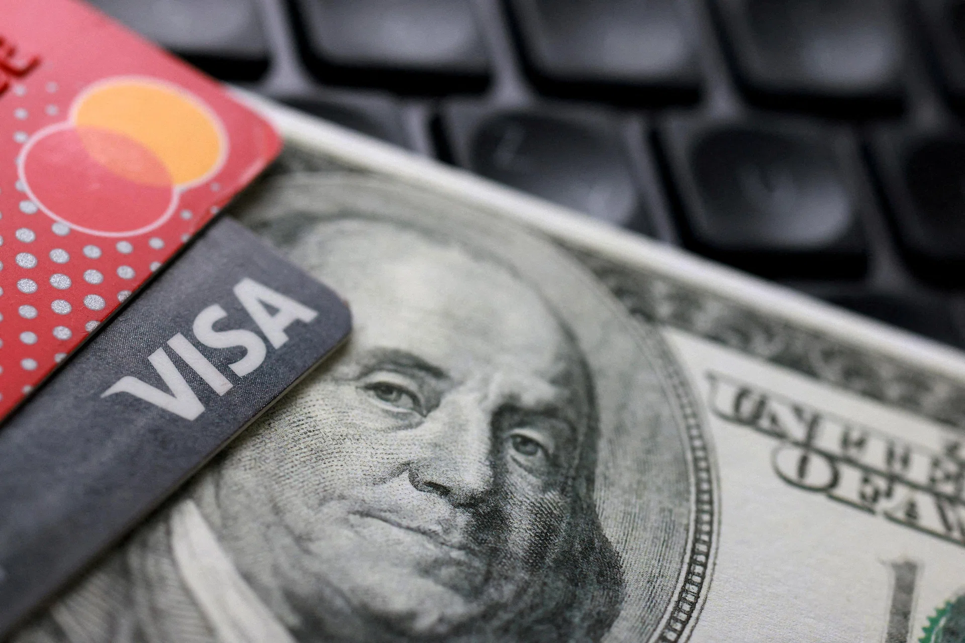 How Trump’s proposed cap on credit card rates could reshape consumer lending