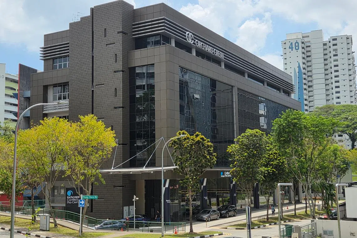 OC Building sits on a land parcel of about 29,720 sq ft at the corner of Chang Charn Road and Hoy Fatt Road.