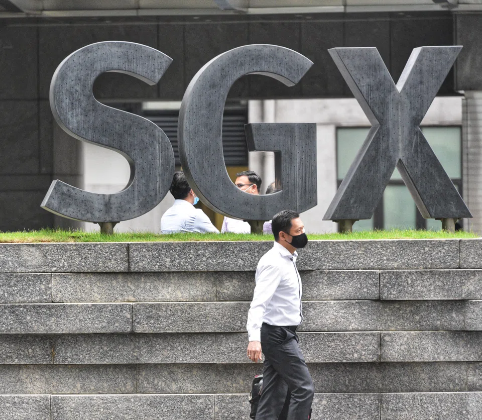 The Straits Times Index (STI) fell 8.96 points or 0.3 per cent to 3,161.33 as at 9.02 am.