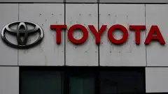 The bid for Toyota Industries, a maker of looms and forklifts that fathered Toyota Motor has drawn criticism from investors who say the 4.7 trillion yen price undervalues the company. 