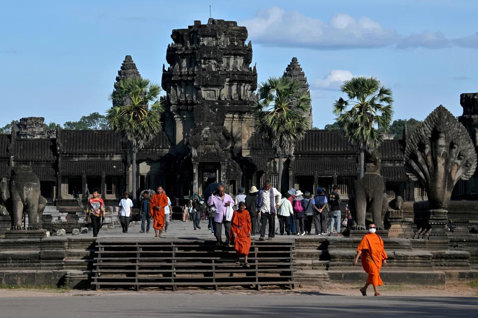Tourism revenue generated by foreign visitors totalled 1.5 trillion baht last year, down 4.7 per cent year on year, ministry data showed.