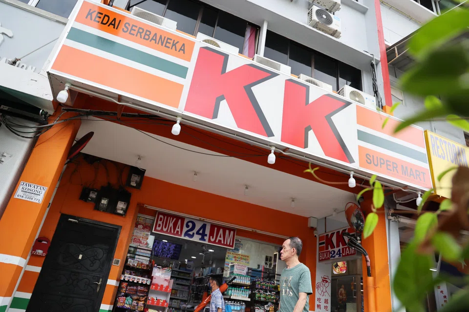 KK Mart currently operates 996 convenience stores across Malaysia, offering everyday essentials along with services such as bill payments and mobile top-ups.
