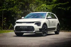 The Niro EV, a pure electric version, not only ticks all the boxes on the list of things you expect from a family crossover, it zips around without tailpipe emissions (which is hardly surprising, since it doesn’t even have a tailpipe).