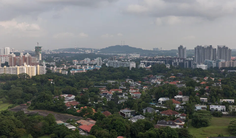 Another sign of stabilisation in the market is the 3.5% drop in the total number of private homes sold to 5,201 units in Q3 2023 from 5,388 units in the previous quarter.