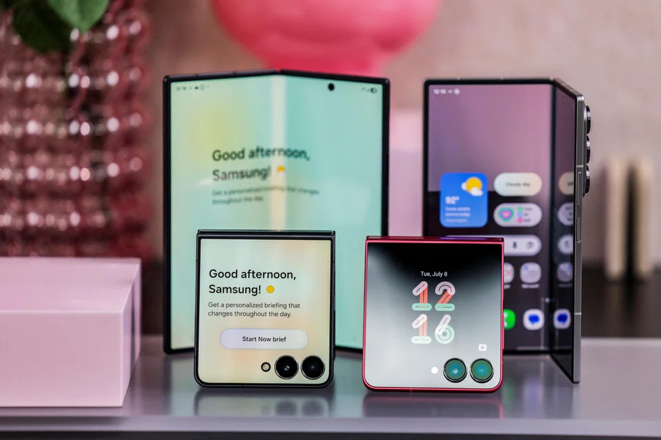 Like archrival Apple, Samsung is looking to augment its own efforts at artificial intelligence with the best available from outside providers.