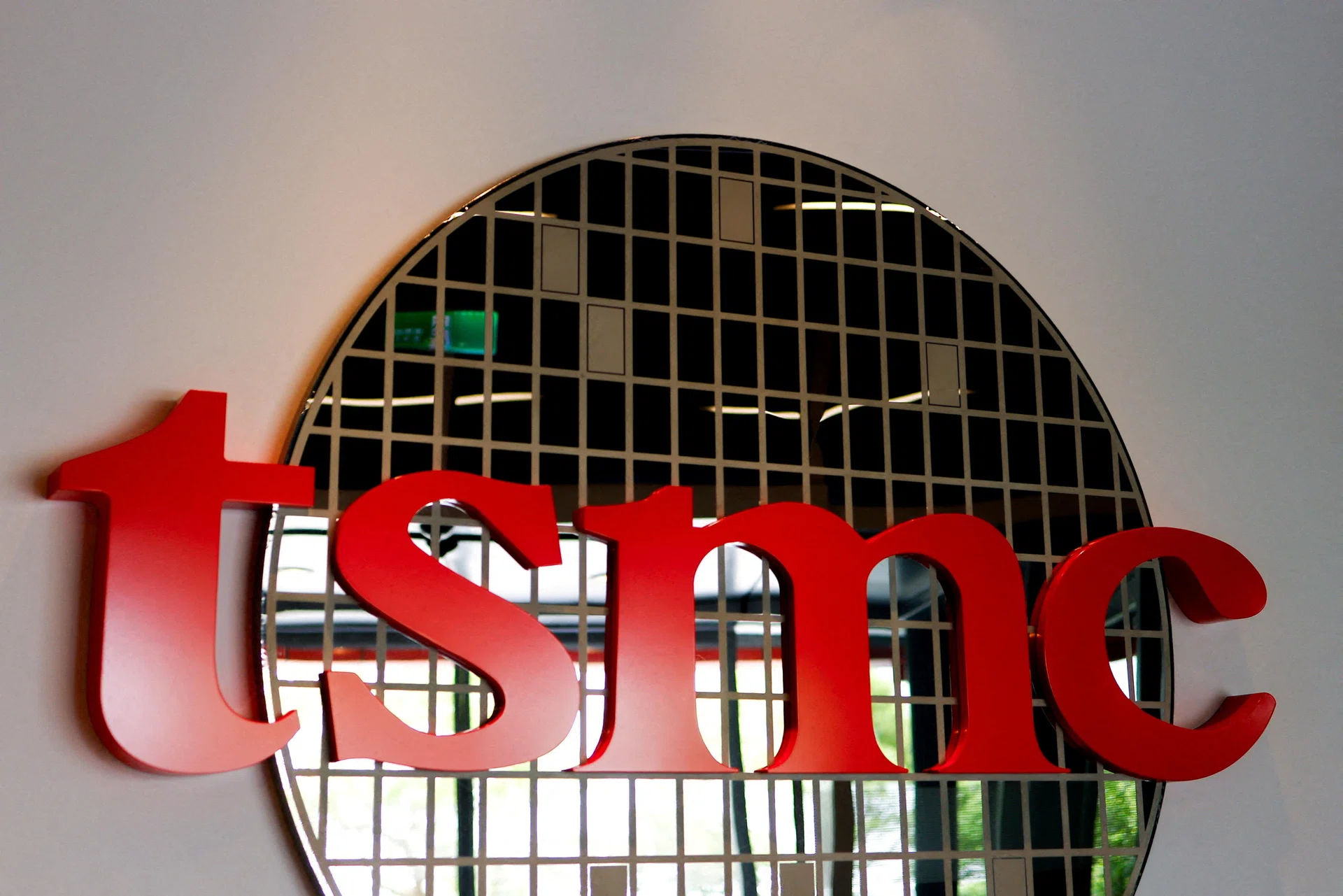 TSMC upbeat on outlook as robust AI demand offsets tariff uncertainty ...
