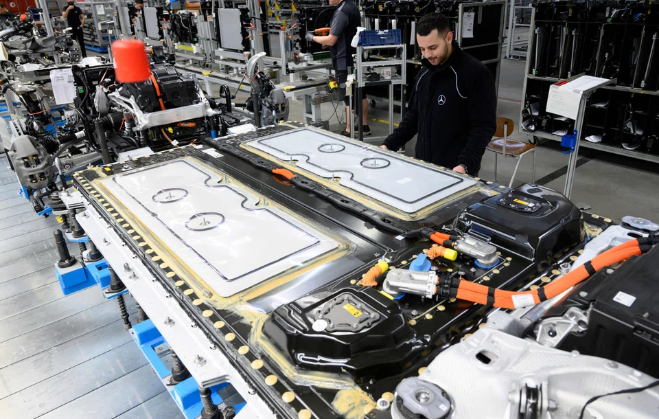 Weak demand contributed to further factory job losses and a sustained draw-down of pre-production inventories.