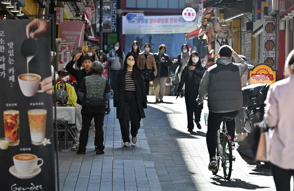 “Recovery in private consumption is expected to weaken going forward due to slower growth in real purchasing power and a rise in interest rates,” the Bank of Korea said on Thursday.