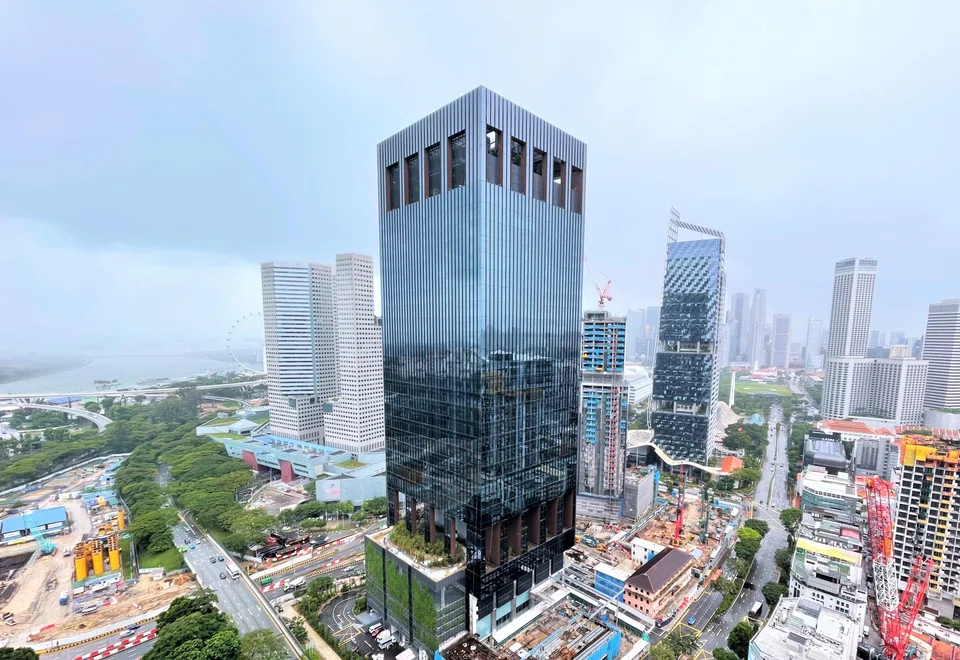 Guoco Midtown's office tower has received TOP last month. By eschewing dominant anchors, GuocoLand should be able to enjoy a higher weighted average office rental rate for its Beach Road project.