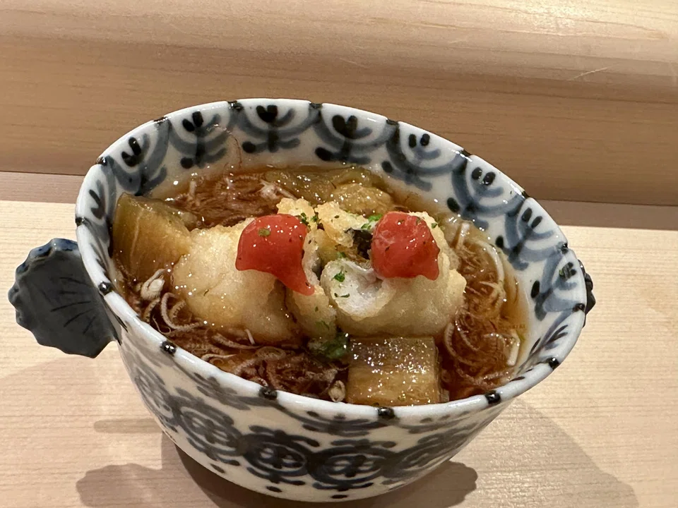 Starter of cold somen with tempura conger eel.