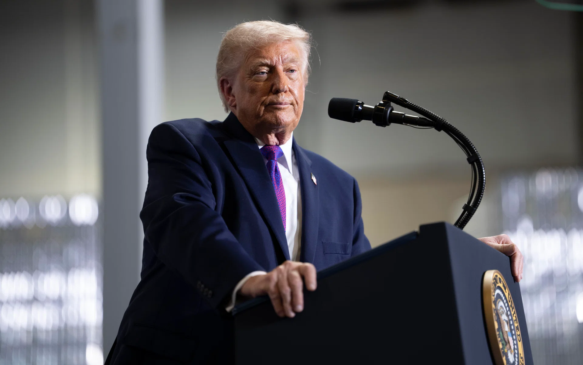 Trump issues executive orders to tackle housing supply and demand